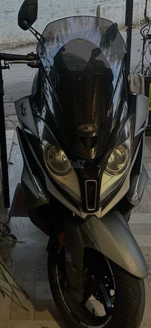 מודעת רכב קימקו דאון-טאון 350