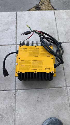 feedItemObj.data.row_1