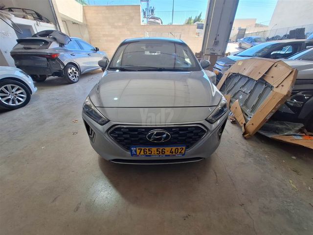 מודעת רכב יונדאי איוניק