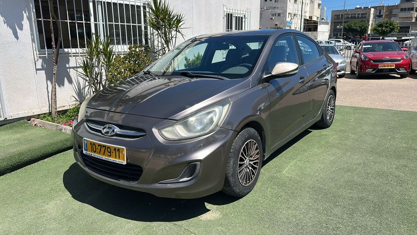 מודעת רכב יונדאי אקסנט i25