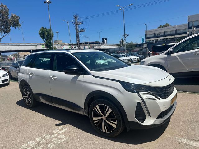 מודעת רכב פיג'ו 5008