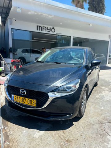 מודעת רכב מאזדה 2
