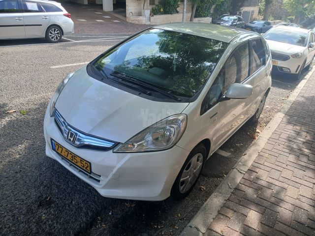 מודעת רכב הונדה ג'אז
