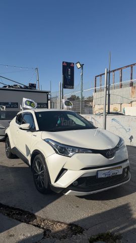 מודעת רכב טויוטה C-HR 1
