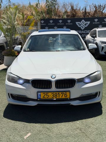 מודעת רכב ב מ וו סדרה 3