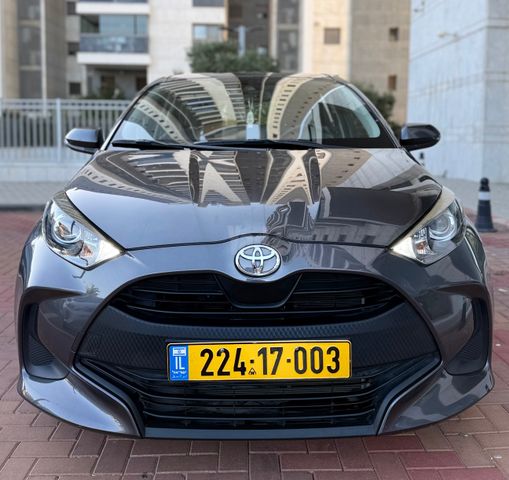 מודעת רכב טויוטה יאריס