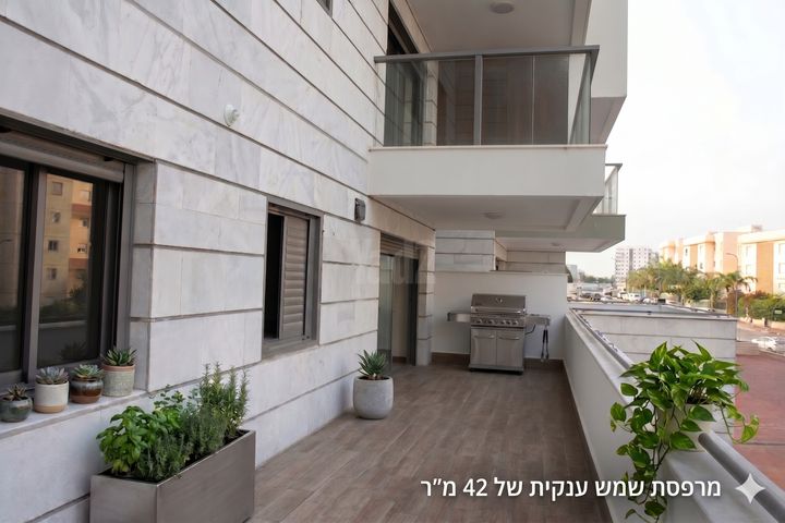 קלמן ביאלר 22