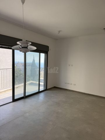 כיכר היינריך היינה 19