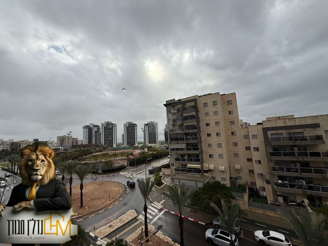 נצר חזני 