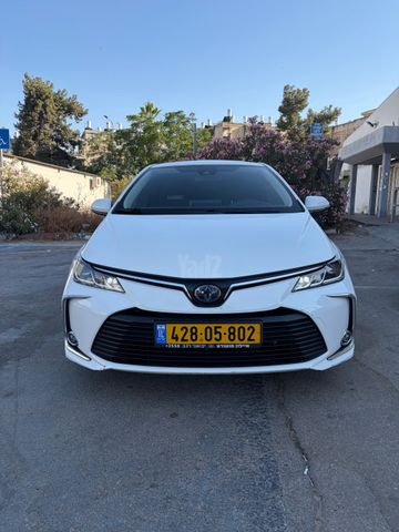 מודעת רכב טויוטה קורולה