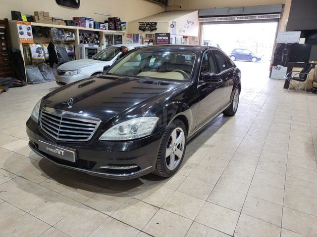 מודעת רכב מרצדס-בנץ S-class