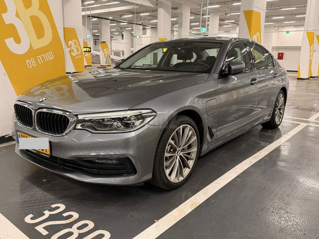 מודעת רכב ב מ וו סדרה 5