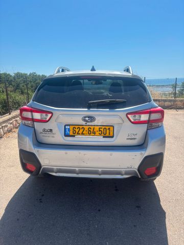 מודעת רכב סובארו XV
