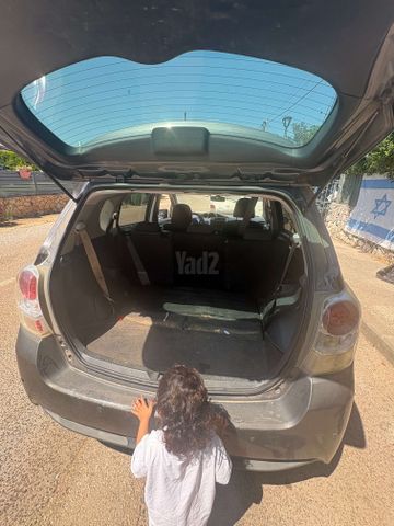 מודעת רכב טויוטה ורסו