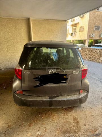 מודעת רכב טויוטה ורסו-S