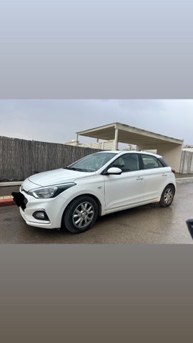 מודעת רכב יונדאי i20