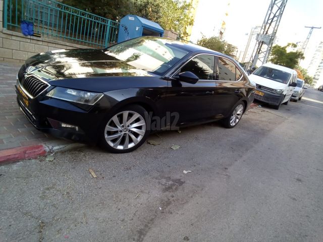 מודעת רכב סקודה סופרב