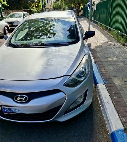מודעת רכב יונדאי i30