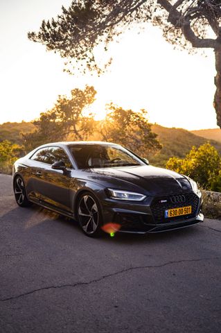 מודעת רכב אאודי RS 5