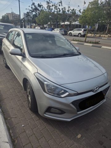 מודעת רכב יונדאי i20