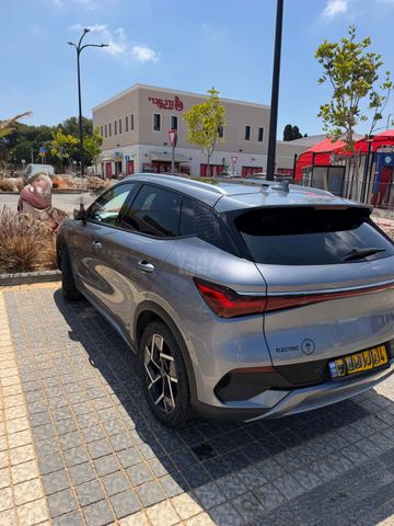 מודעת רכב בי.ווי.די אטו 3