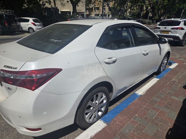 מודעת רכב טויוטה קורולה