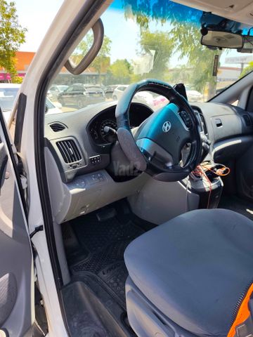 מודעת רכב יונדאי H-1 / i800
