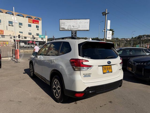 מודעת רכב סובארו פורסטר 2