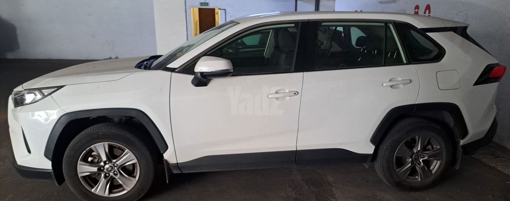 מודעת רכב טויוטה RAV4