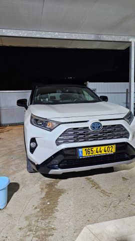 מודעת רכב טויוטה RAV4