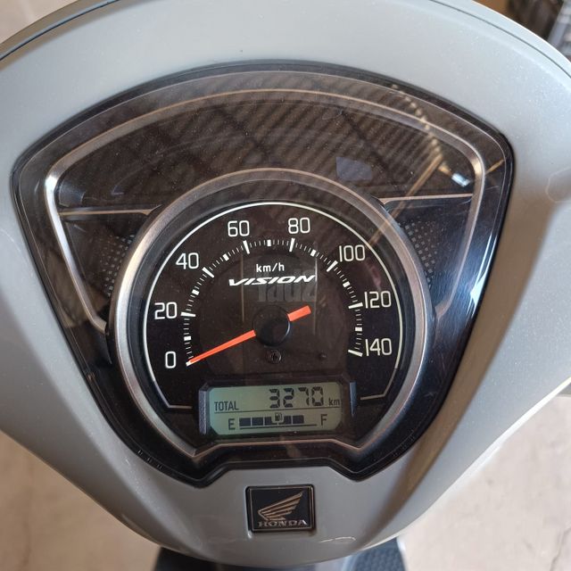 מודעת רכב הונדה ויז'ן 110