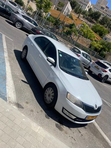 מודעת רכב סקודה ראפיד