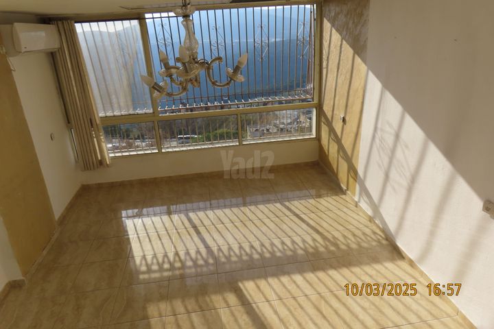 קרן היסוד 3