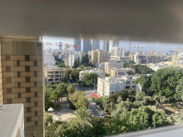 בארי 38