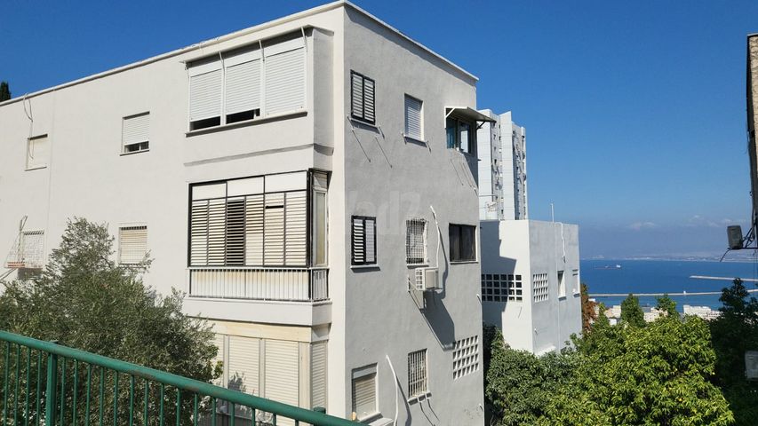 שדרות אליהו גולומב 12