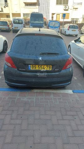 מודעת רכב פיג'ו 207