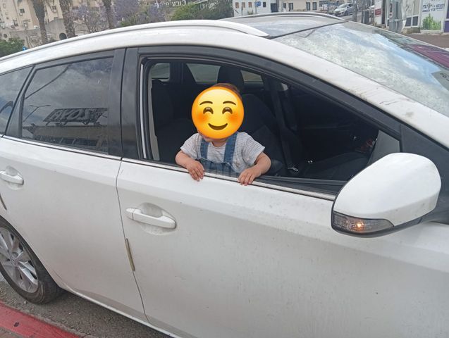 מודעת רכב טויוטה אוריס