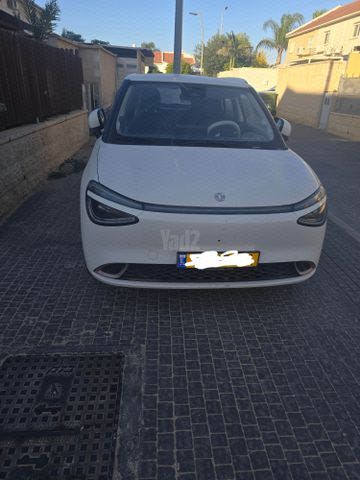 מודעת רכב דונגפנג בוקס
