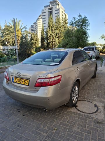 מודעת רכב טויוטה קאמרי