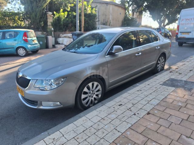 מודעת רכב סקודה סופרב