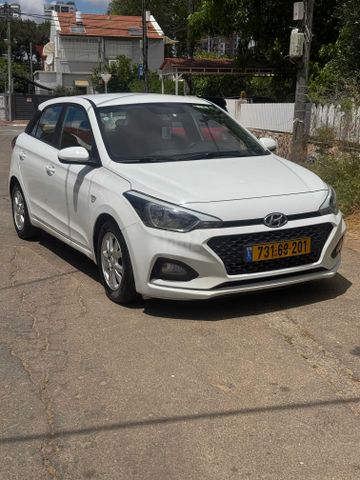 מודעת רכב יונדאי i20