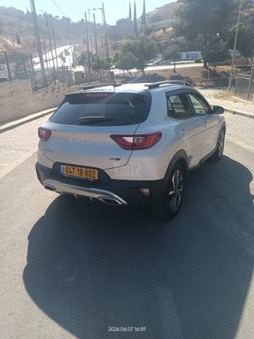 מודעת רכב קיה סטוניק