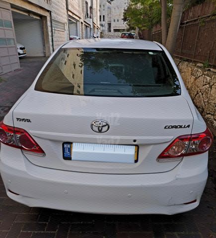 מודעת רכב טויוטה קורולה