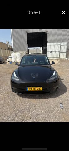 מודעת רכב טסלה מודל Y