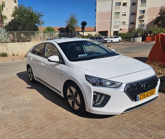 מודעת רכב יונדאי איוניק