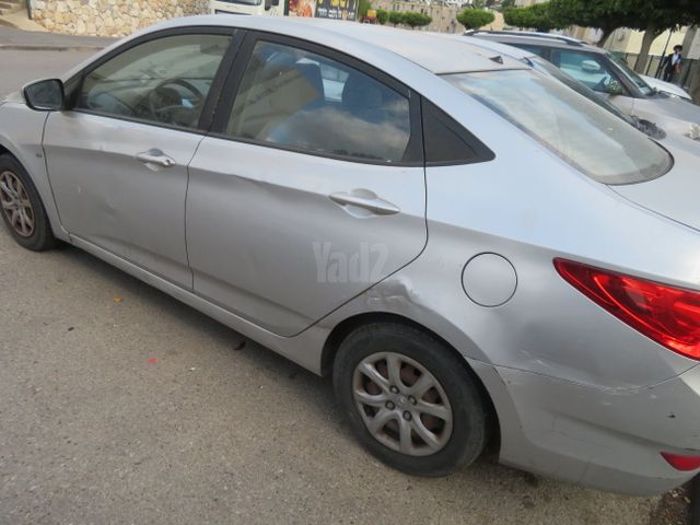 מודעת רכב יונדאי אקסנט i25