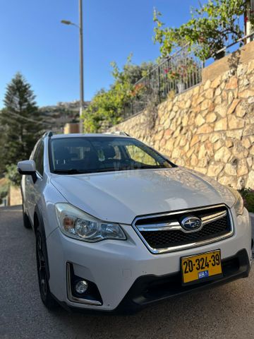 מודעת רכב סובארו XV