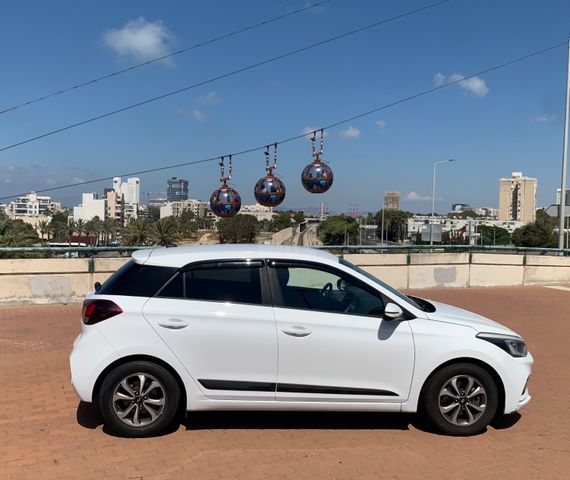 מודעת רכב יונדאי i20