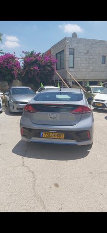 מודעת רכב יונדאי איוניק