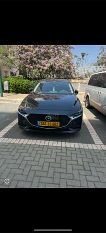 מודעת רכב מאזדה 3
